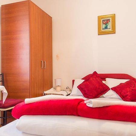 Guest House Vucicevic Budva Eksteriør billede