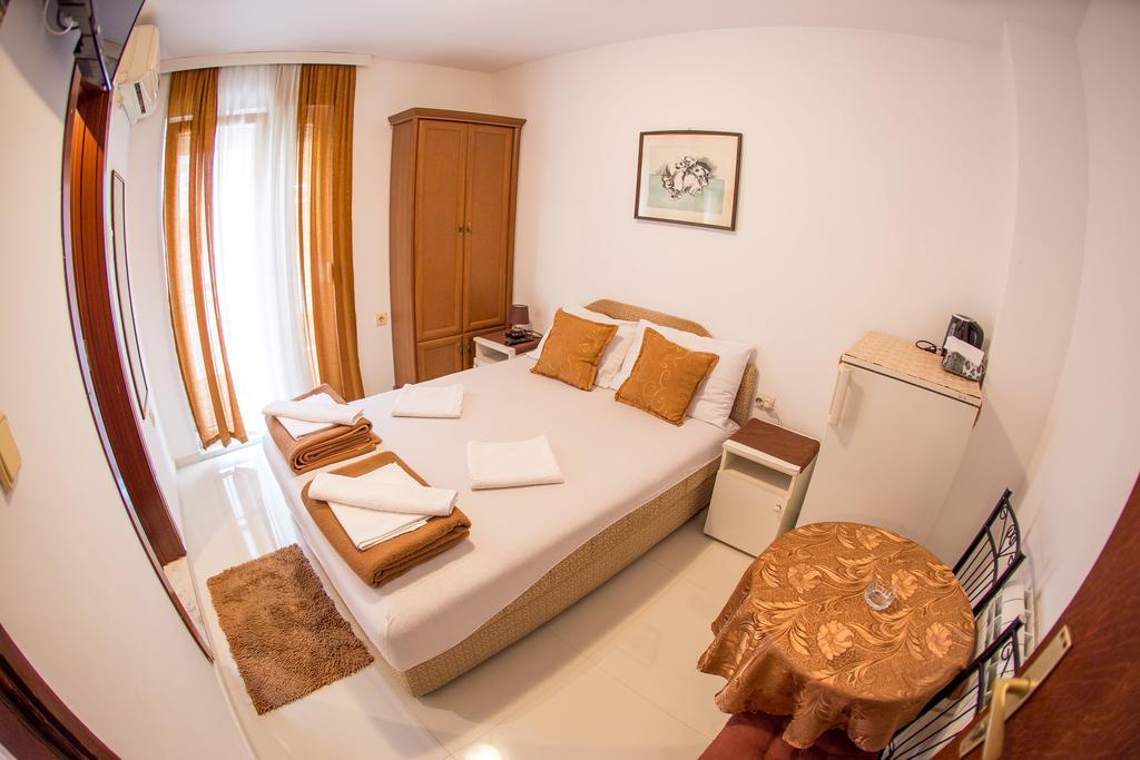 Guest House Vucicevic Budva Eksteriør billede