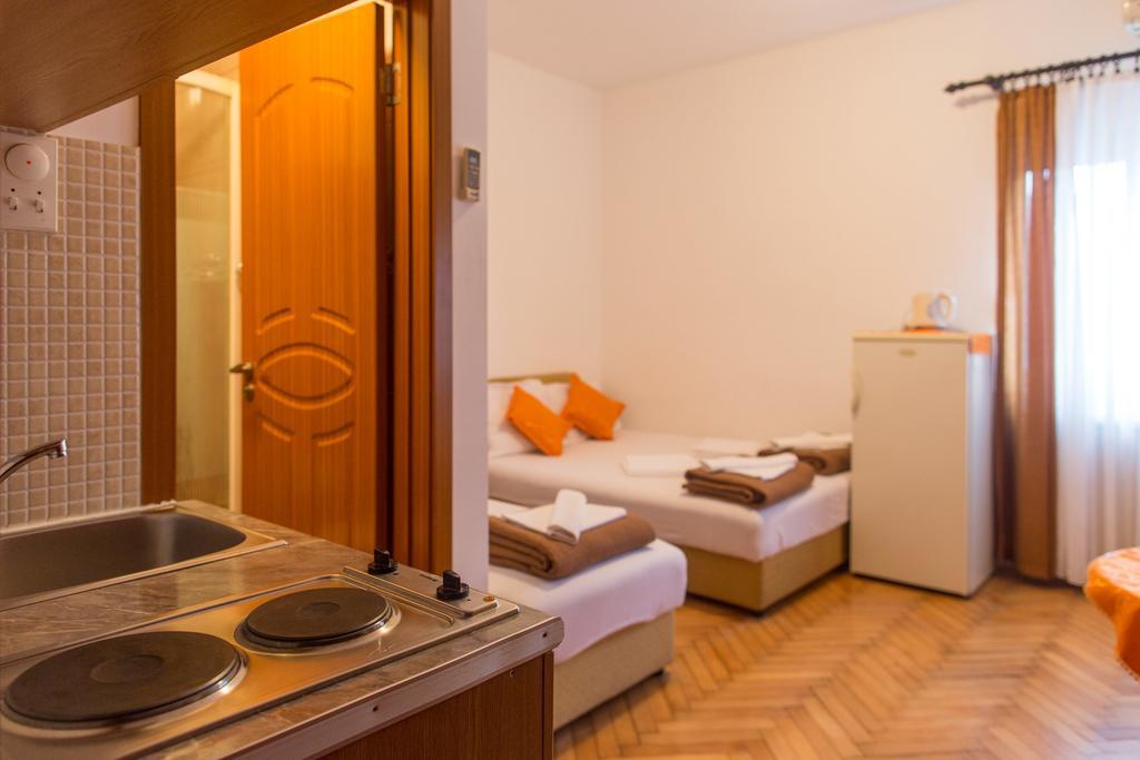 Guest House Vucicevic Budva Eksteriør billede