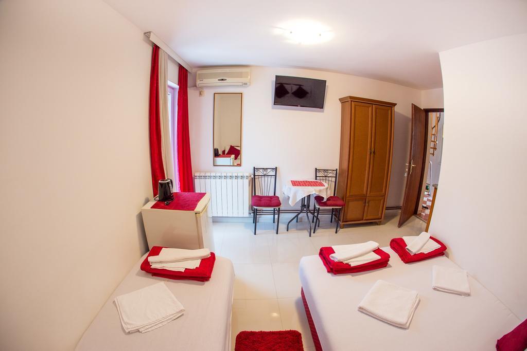 Guest House Vucicevic Budva Eksteriør billede