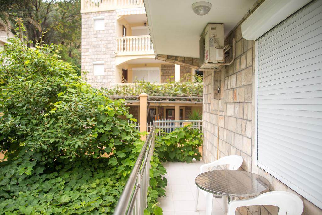 Guest House Vucicevic Budva Eksteriør billede