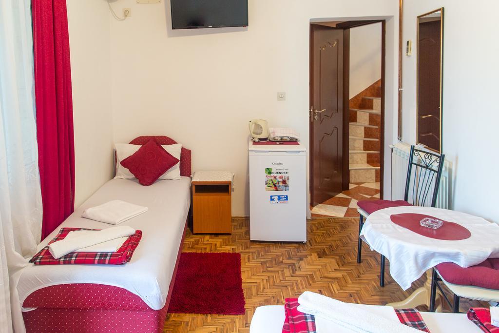 Guest House Vucicevic Budva Eksteriør billede