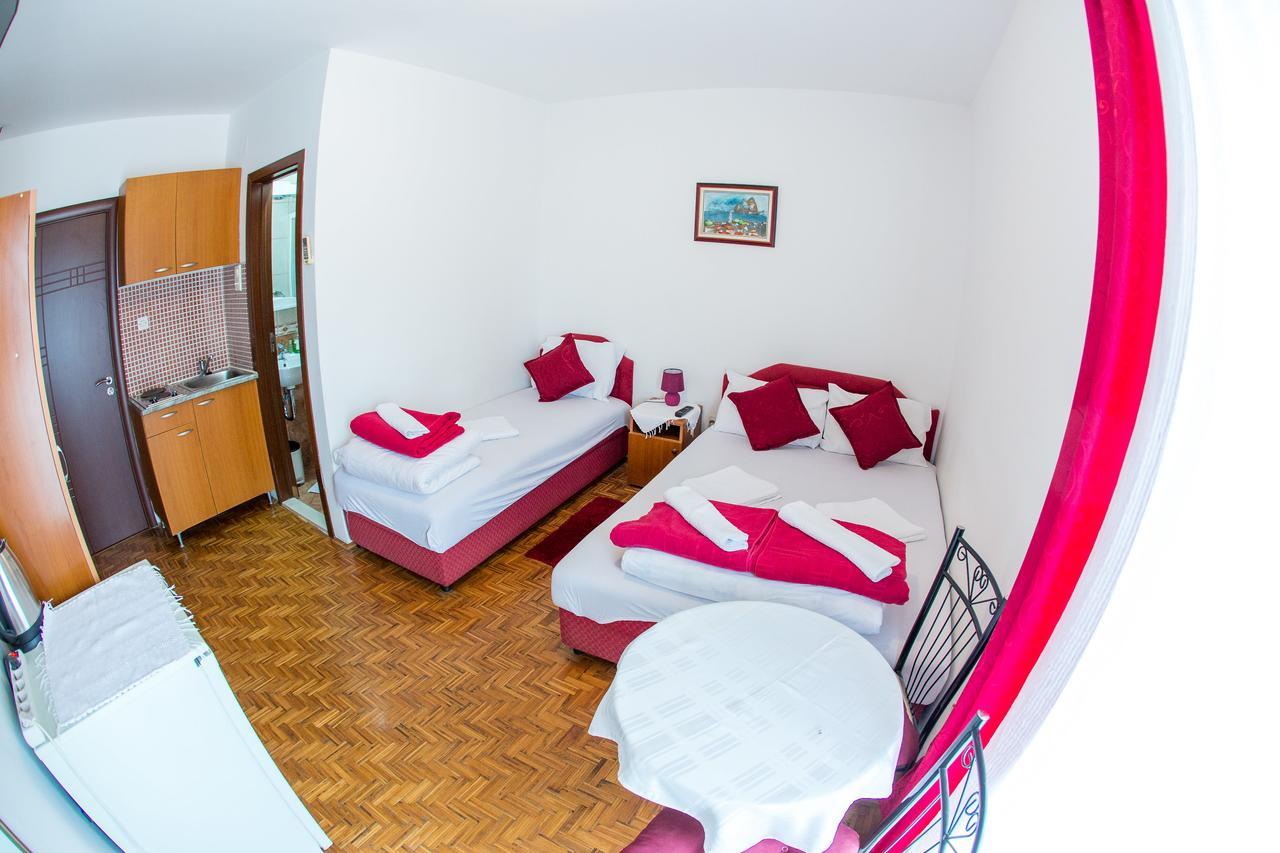 Guest House Vucicevic Budva Eksteriør billede