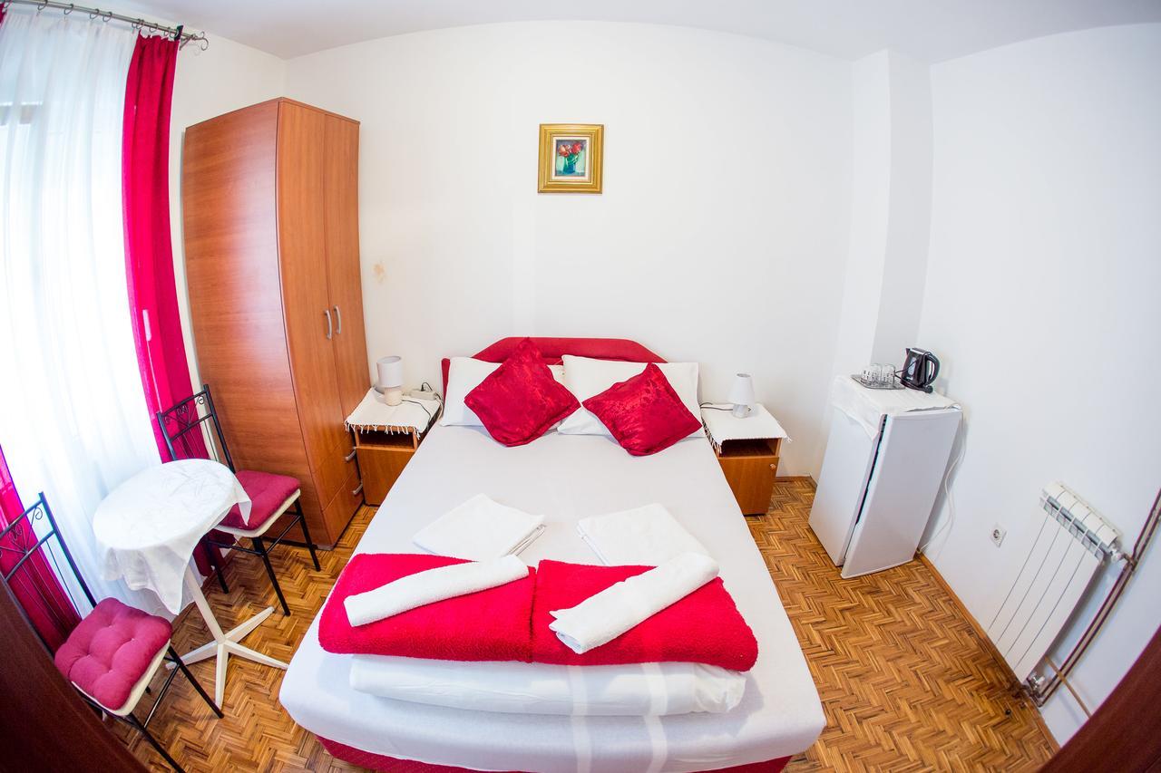 Guest House Vucicevic Budva Eksteriør billede